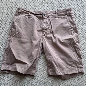 AG Wanderer Modern Slim Fit Shorts